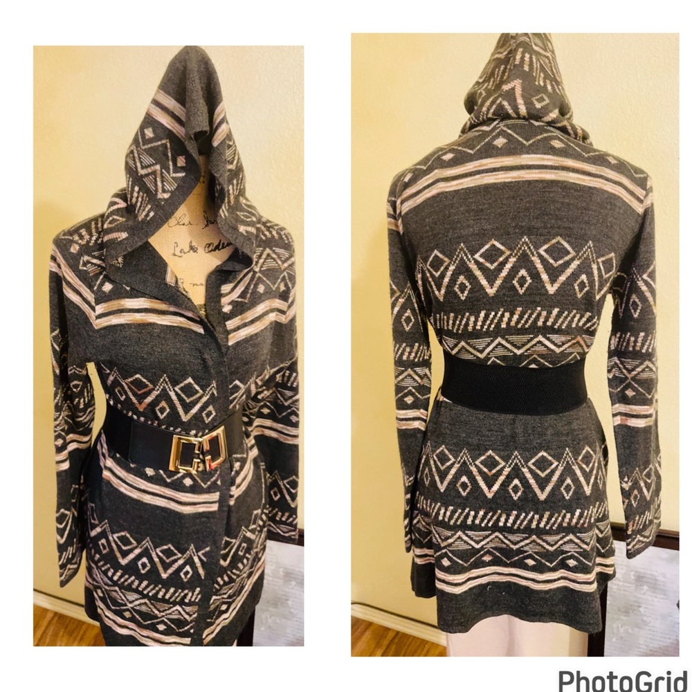 Aztec Patterned Hooded Cardigan - Picture 3 of 7
